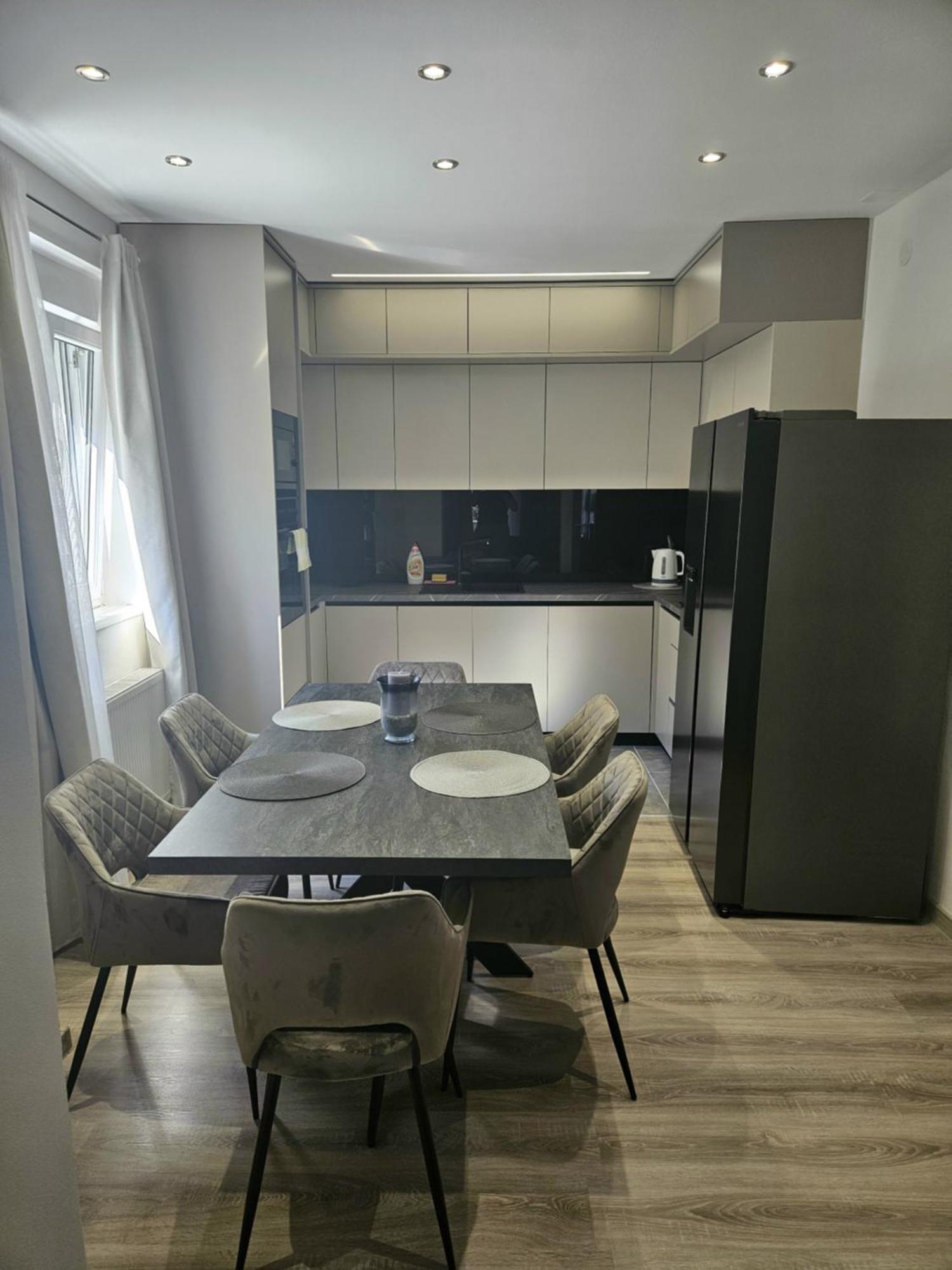 Apartment Holiday Задар Екстер'єр фото
